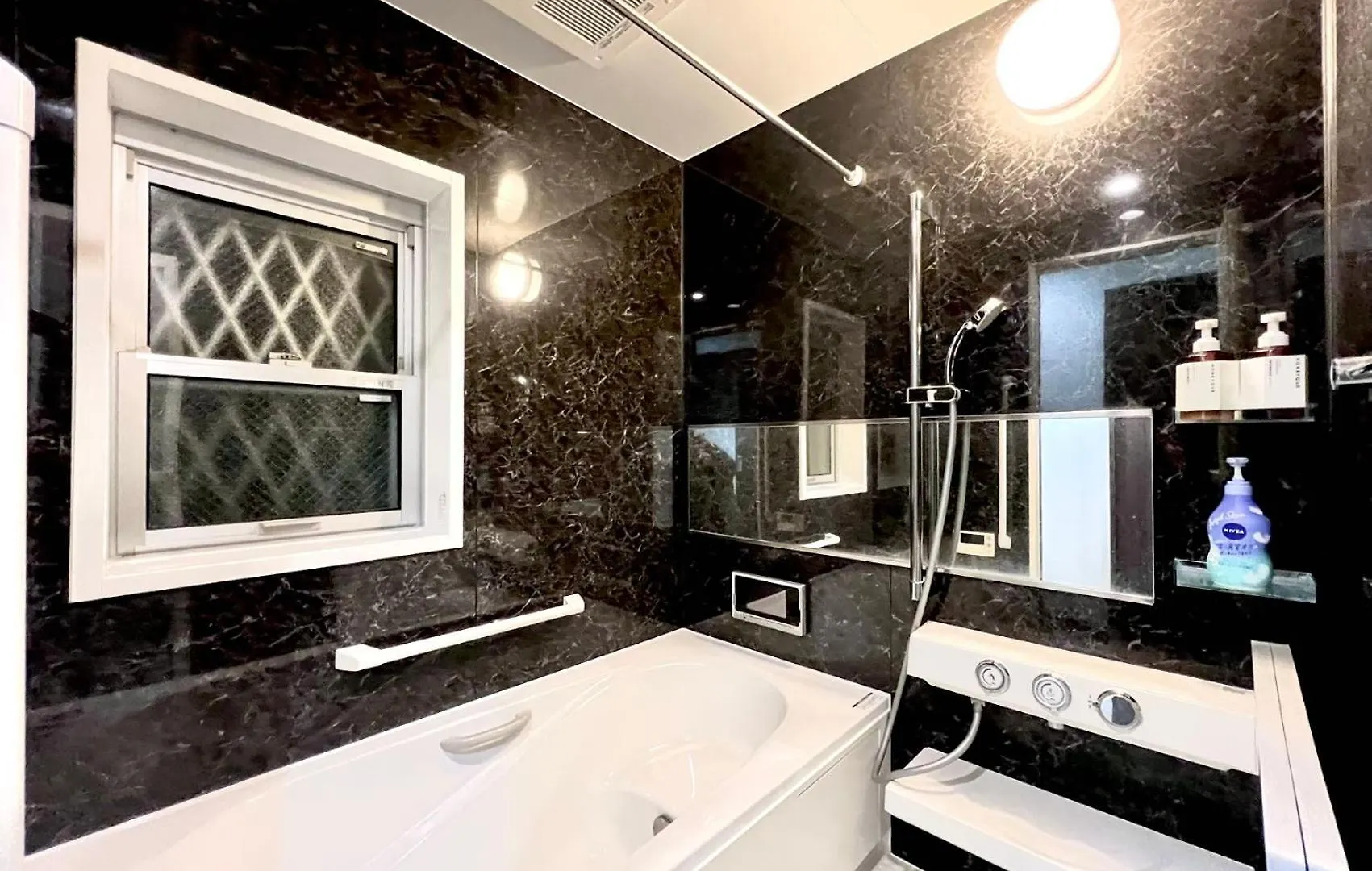 Xy-Ikebukuro House Aparthotel Tokyo